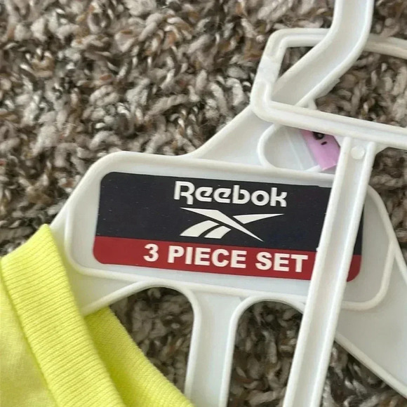 Reebok 3-Piece Set for boys - Picture 3 of 5